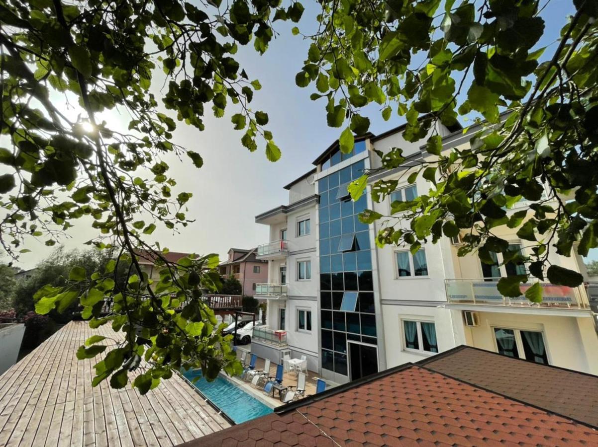 Brian Hotel Velipojë Esterno foto