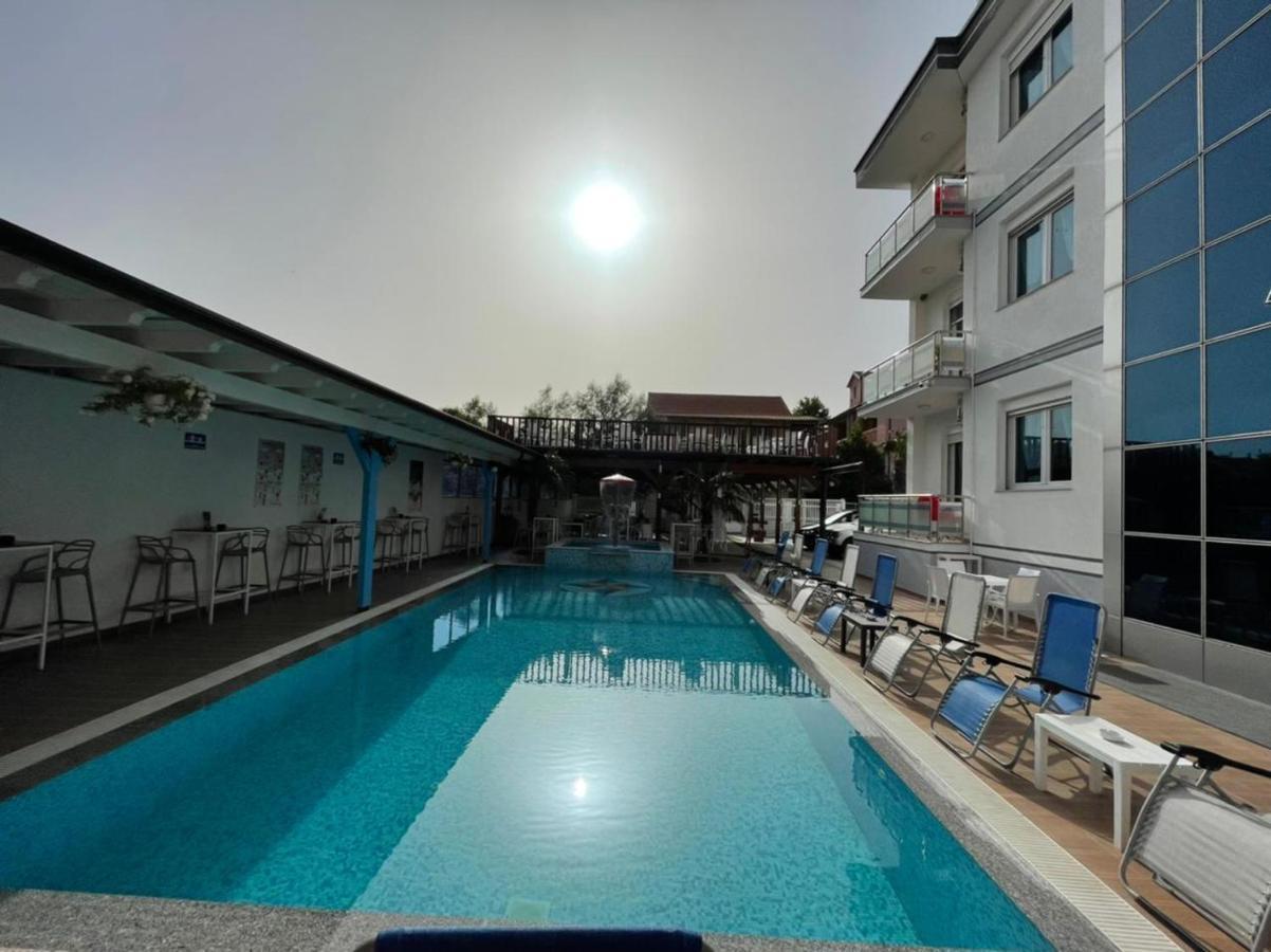 Brian Hotel Velipojë Esterno foto