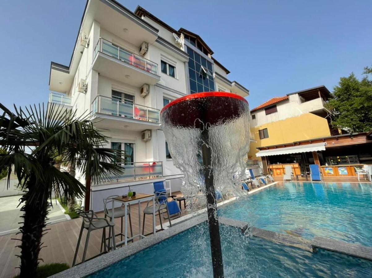 Brian Hotel Velipojë Esterno foto
