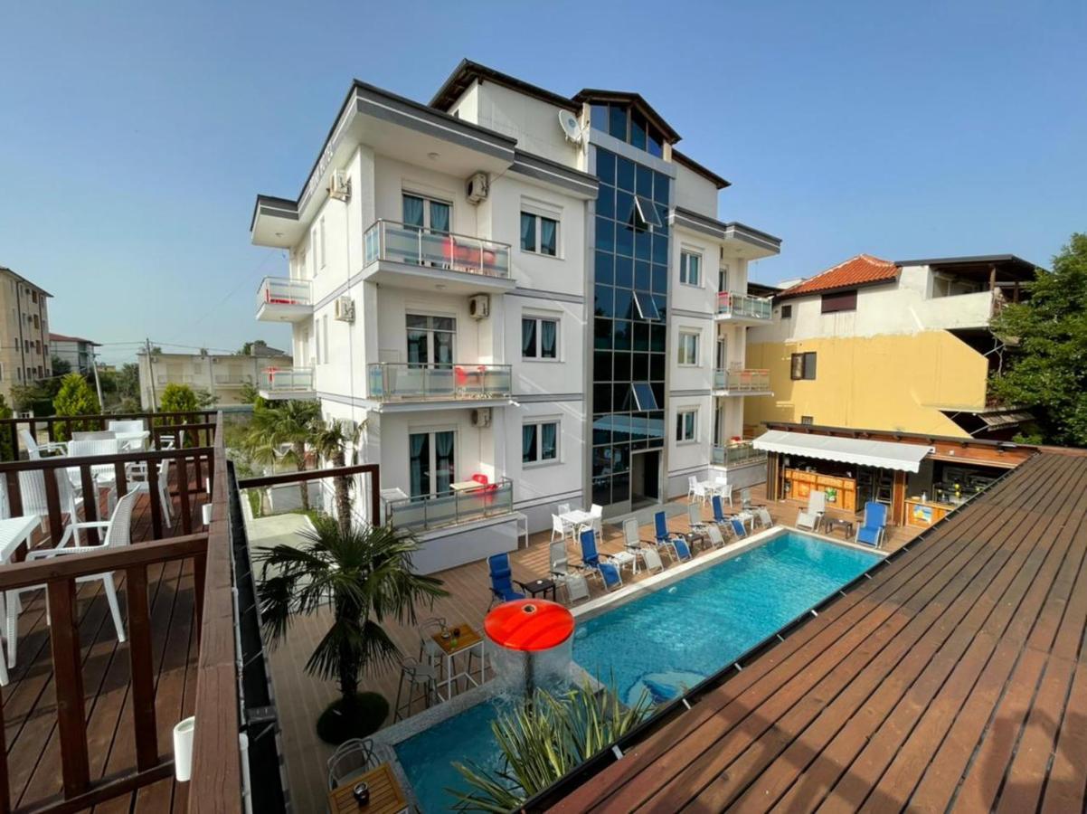 Brian Hotel Velipojë Esterno foto