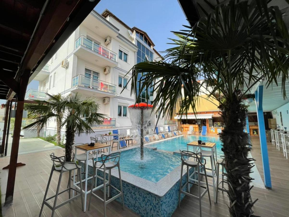 Brian Hotel Velipojë Esterno foto