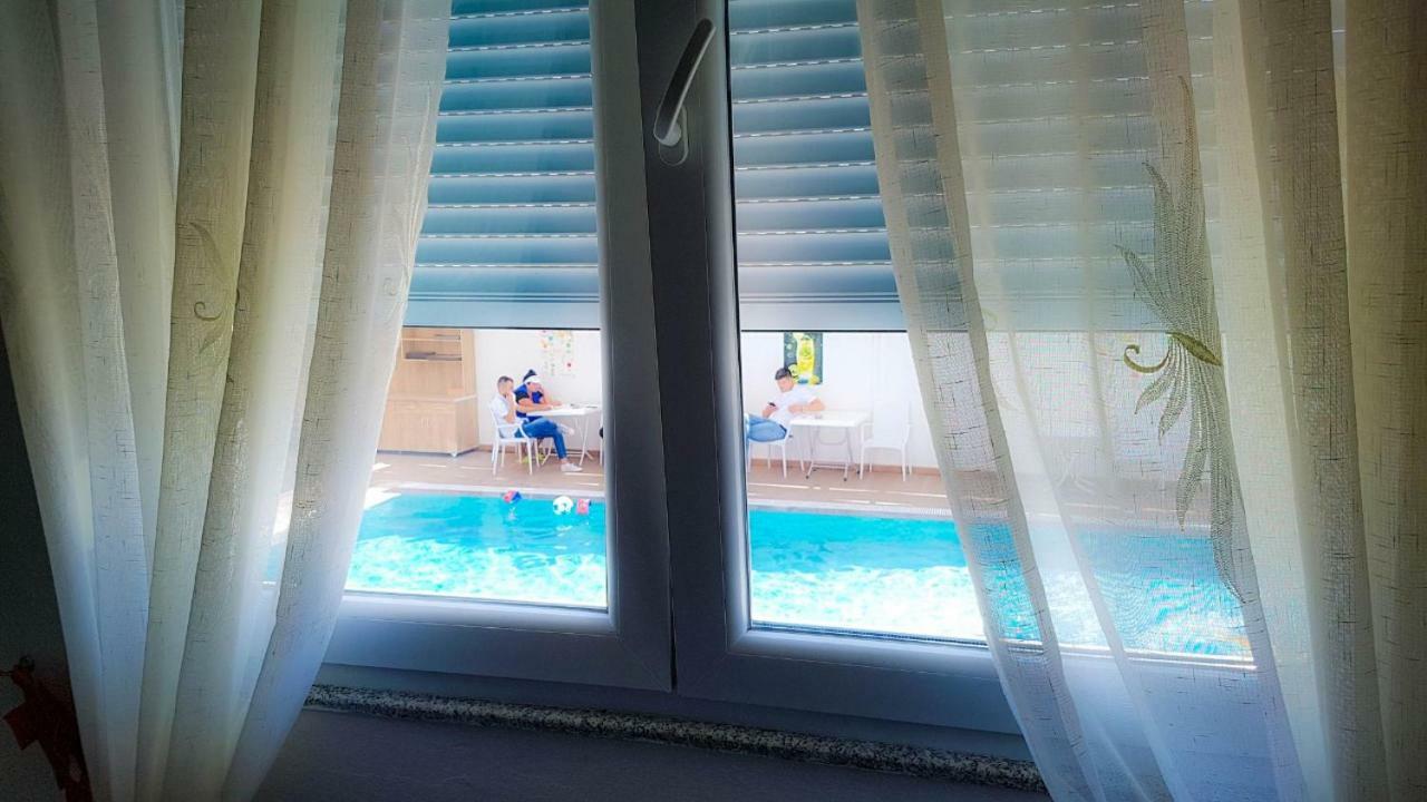 Brian Hotel Velipojë Esterno foto
